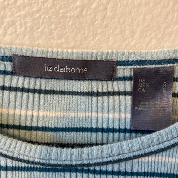 5/$10❤️❤️❤️Liz Claiborne Soft Ribbed Striped Crew Neck - Picture 3 of 5